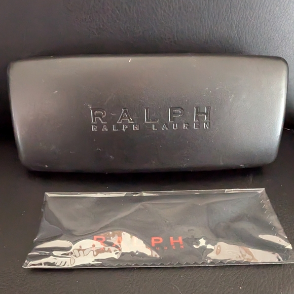 Ralph Lauren Glasses Case With New Cloth - Picture 2 of 4